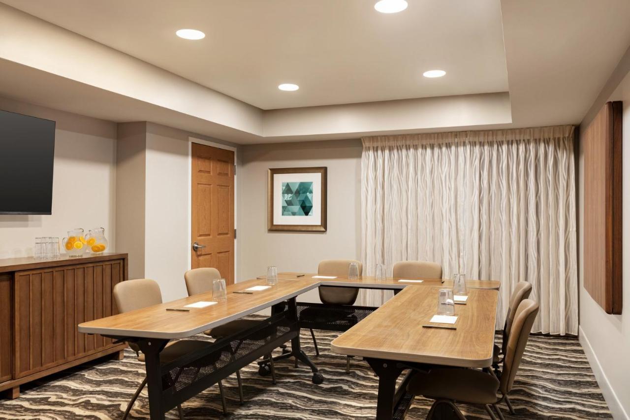 Staybridge Suites Fort Wayne By Ihg Ellisville Exterior photo