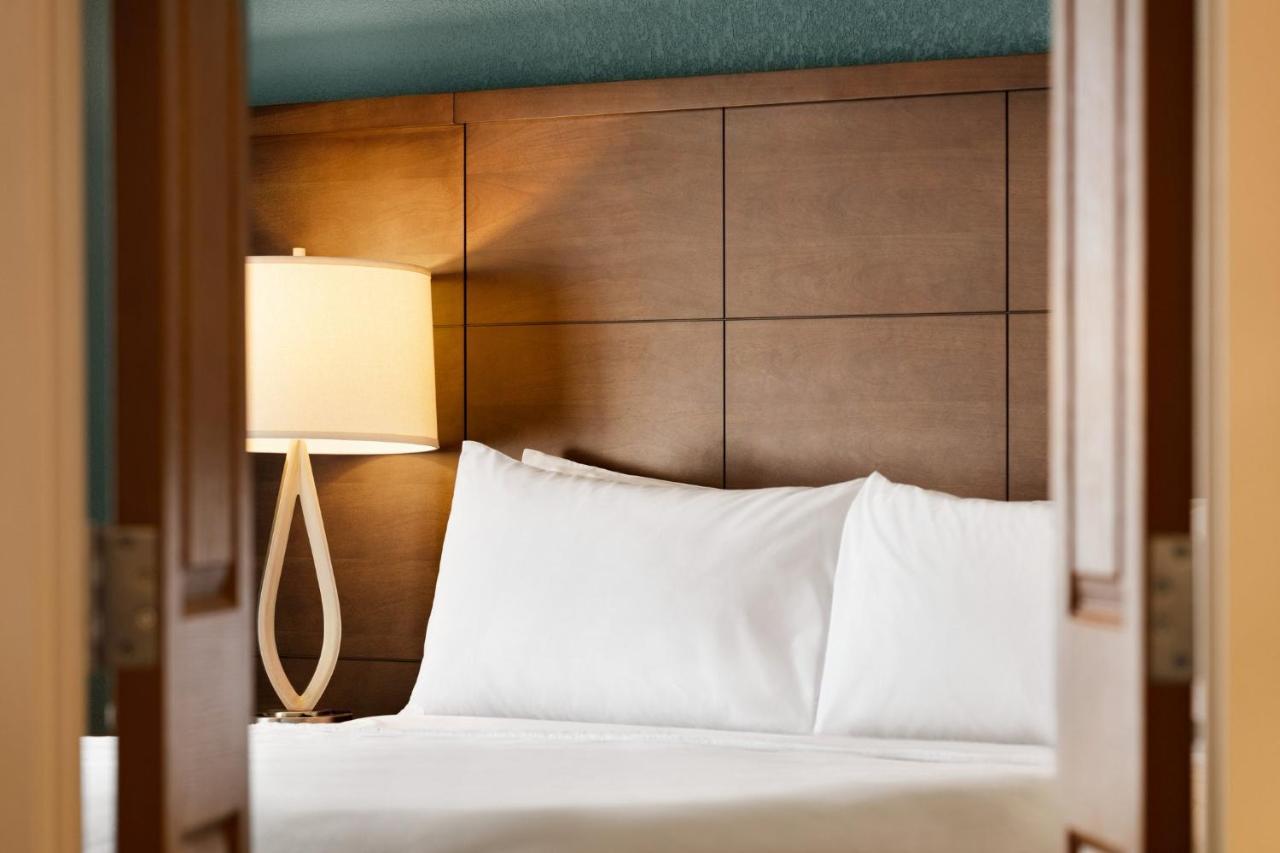 Staybridge Suites Fort Wayne By Ihg Ellisville Exterior photo