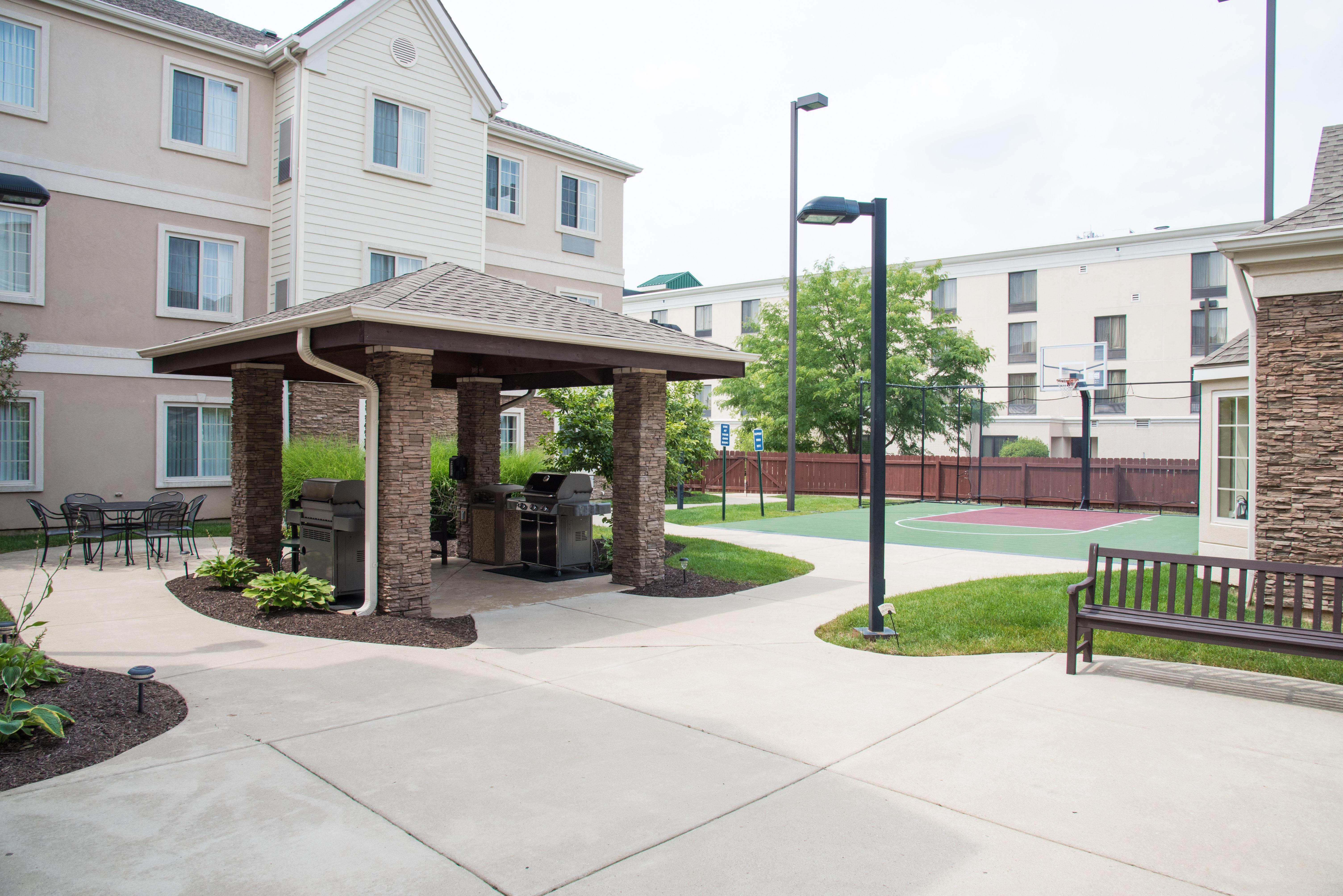 Staybridge Suites Fort Wayne By Ihg Ellisville Exterior photo