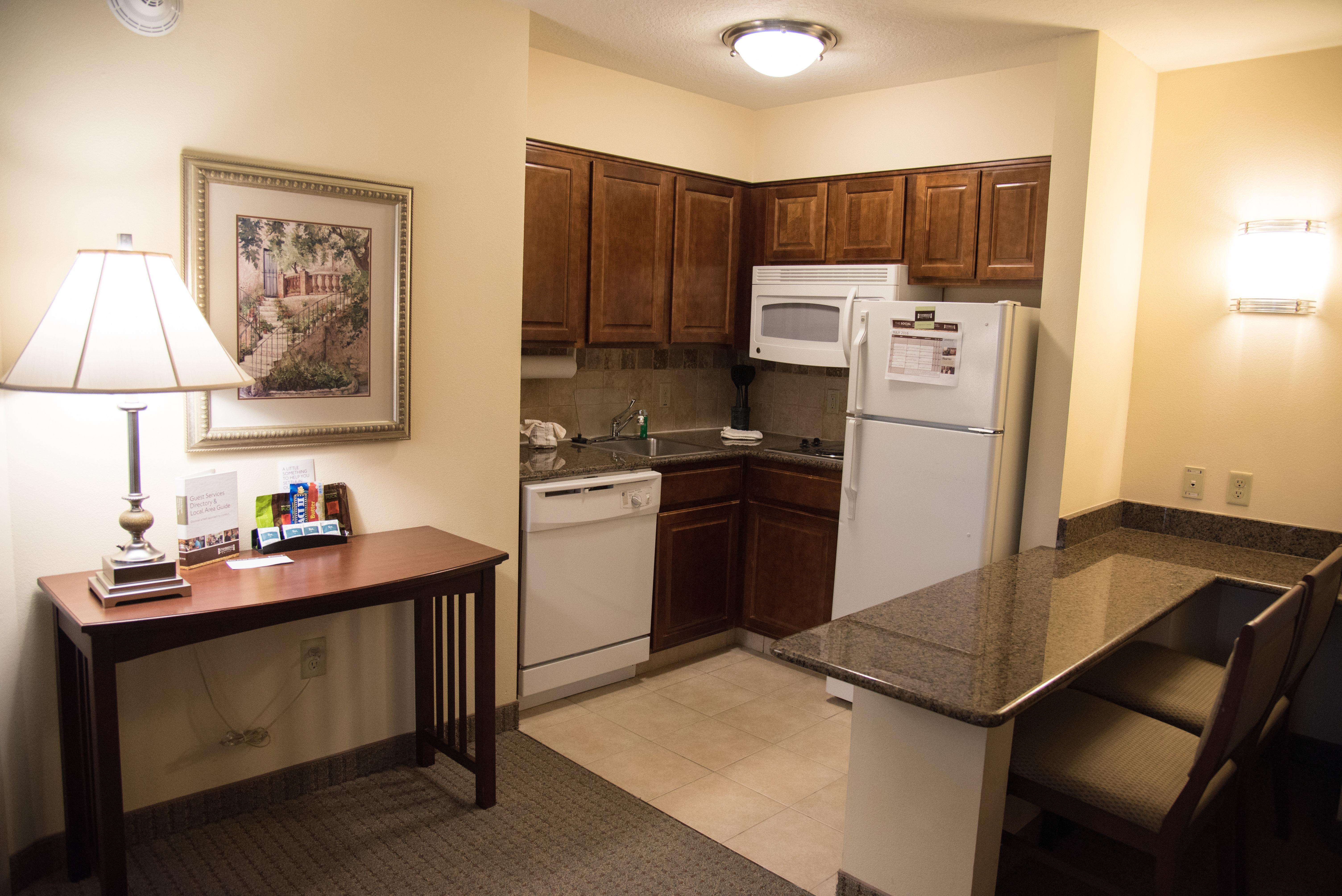 Staybridge Suites Fort Wayne By Ihg Ellisville Exterior photo