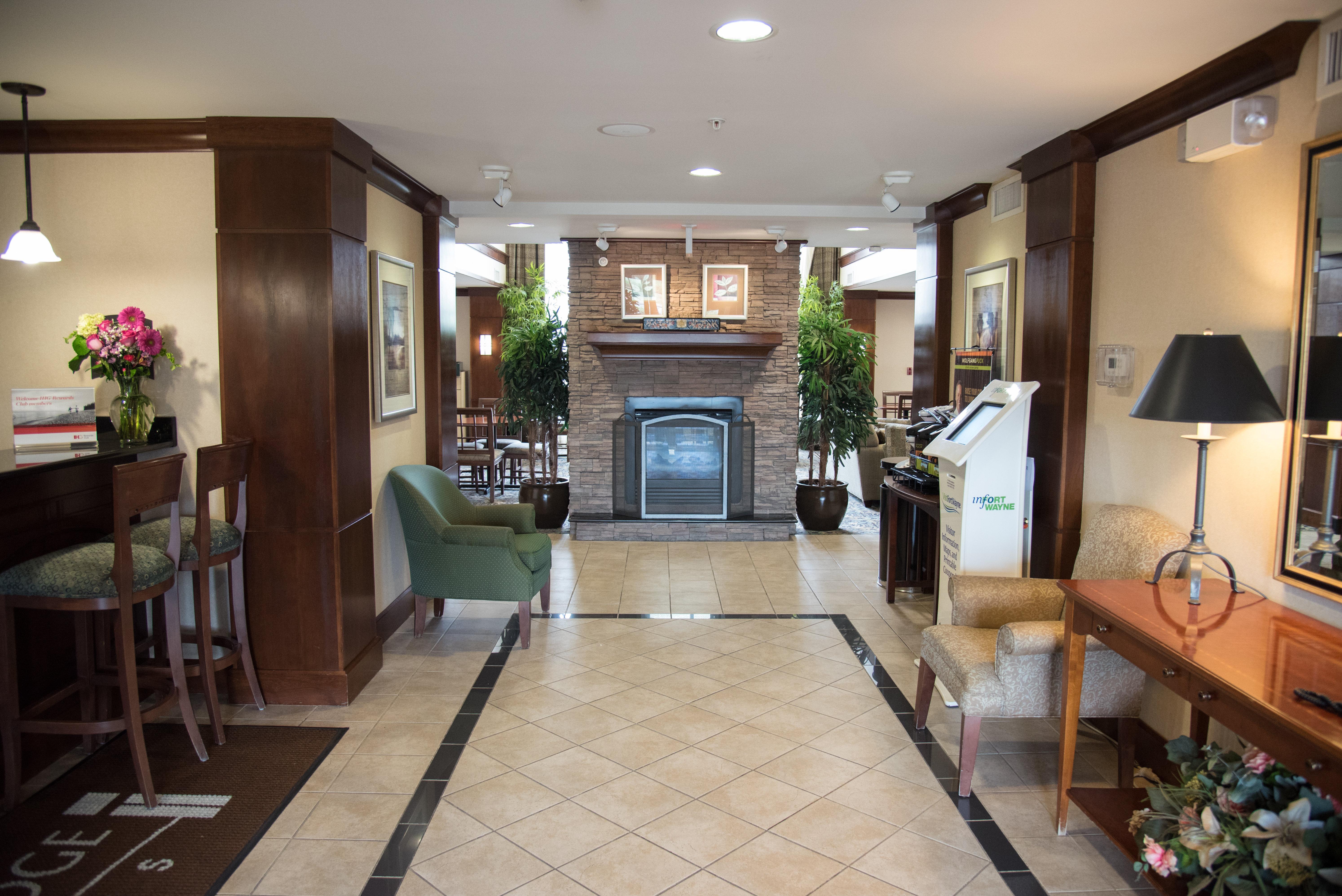 Staybridge Suites Fort Wayne By Ihg Ellisville Exterior photo
