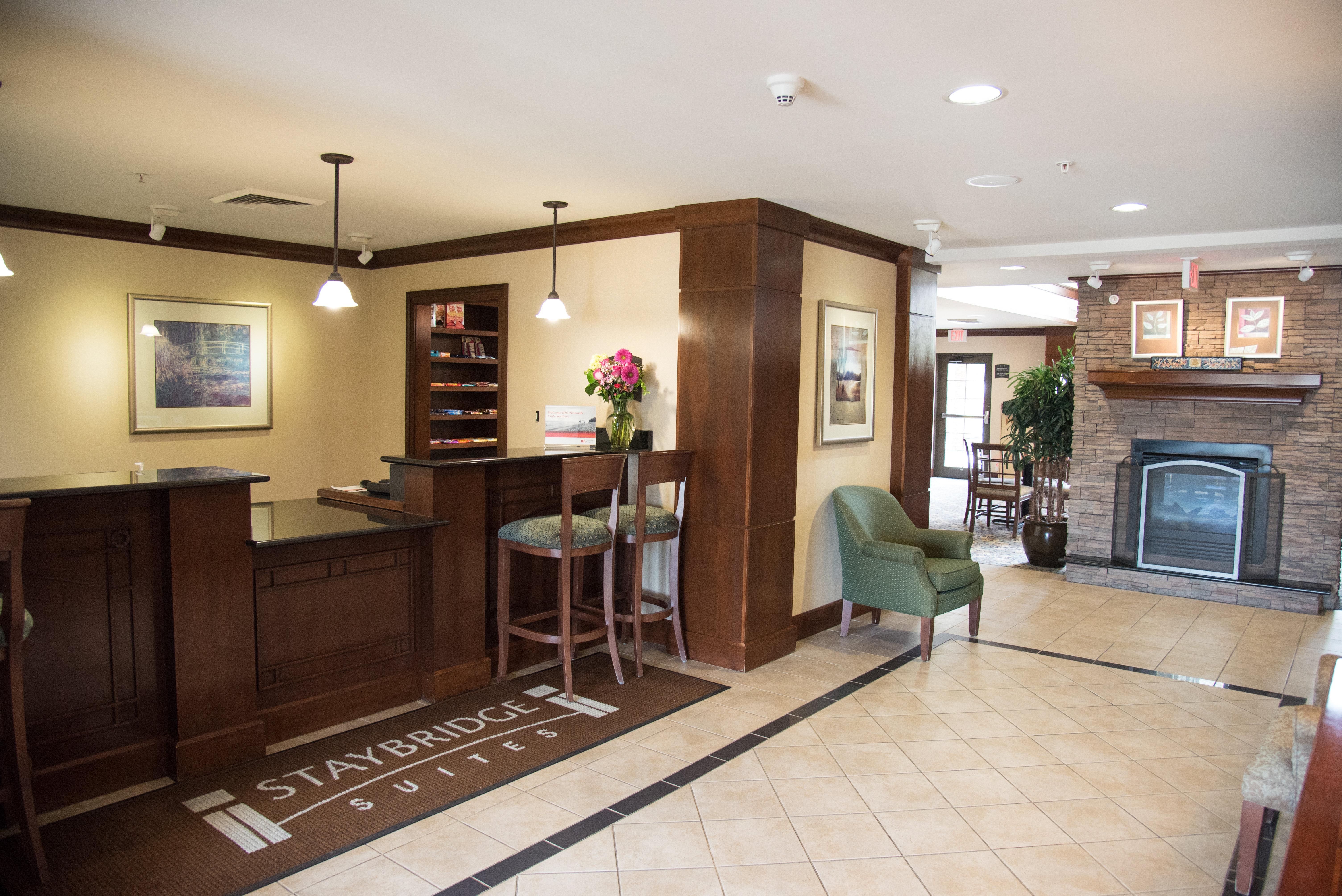 Staybridge Suites Fort Wayne By Ihg Ellisville Exterior photo