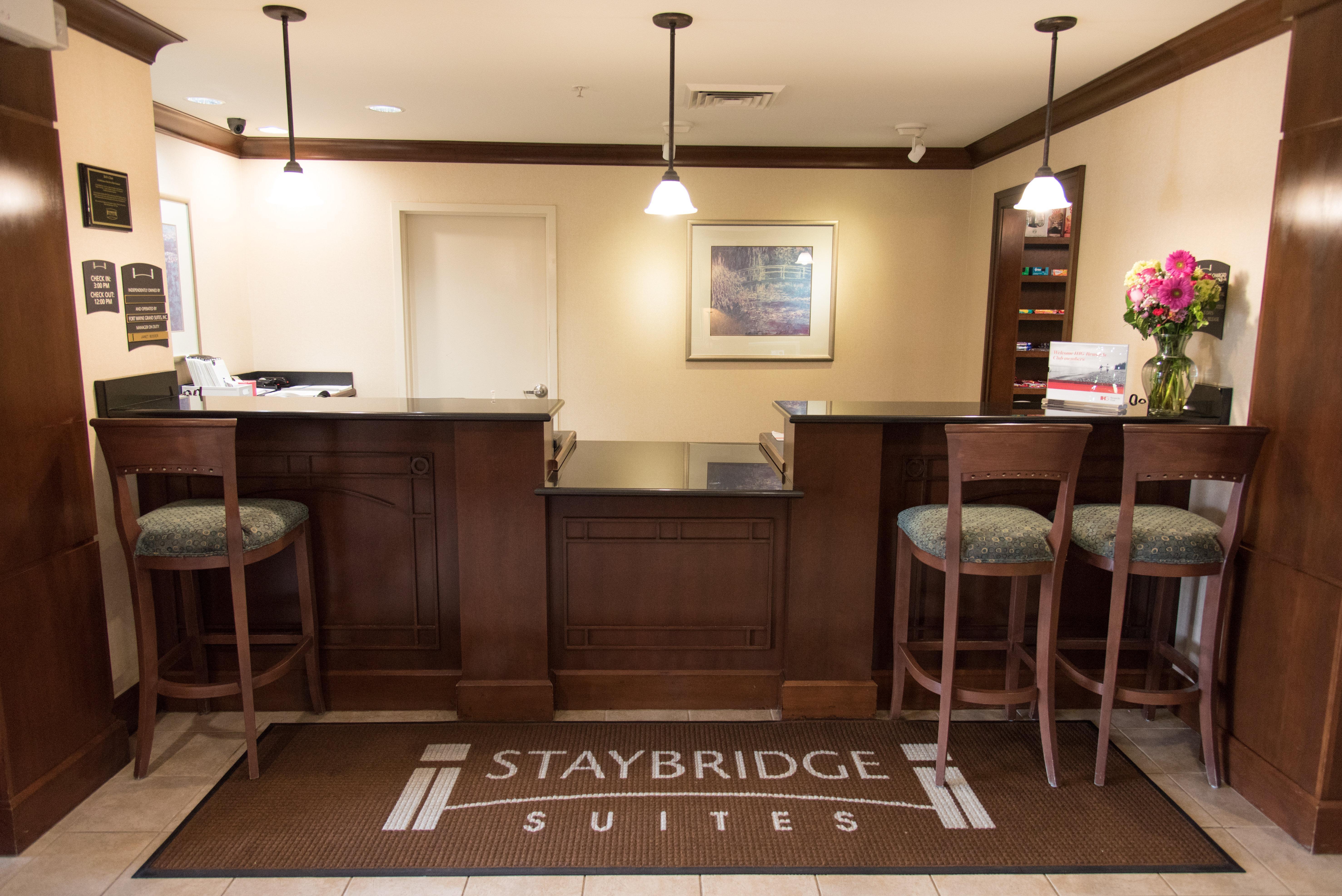 Staybridge Suites Fort Wayne By Ihg Ellisville Exterior photo